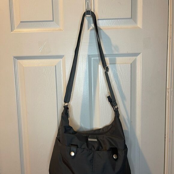 Baggallini gray Nylon shoulder bag with silver tone hardwares adjustable strap. - Picture 6 of 13
